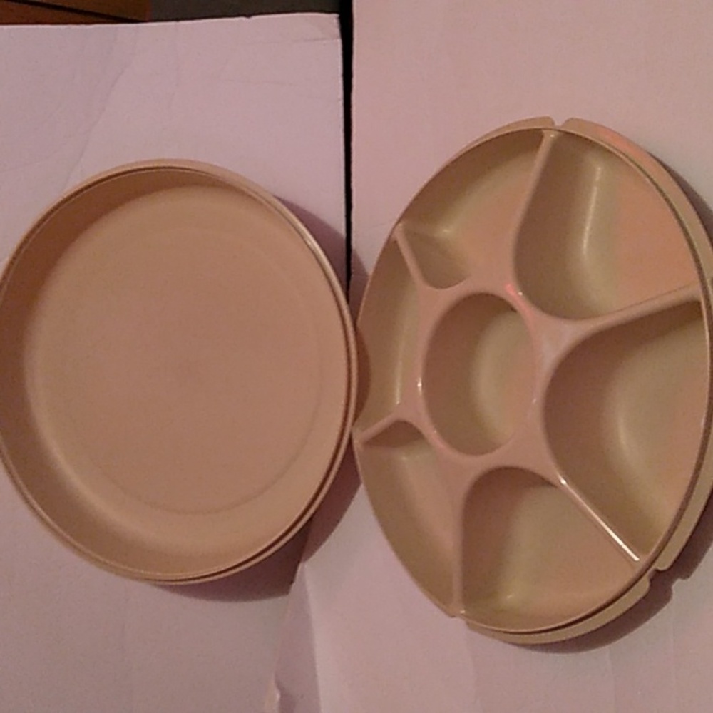 Tupperware exlarge server